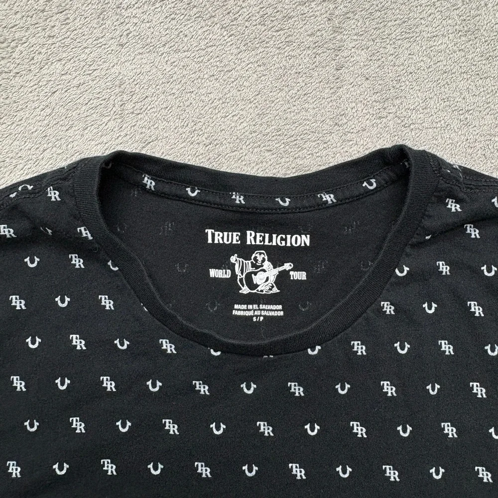 True Religion All Over Print T Shirt Mens Small Black‎ Short Sleeve Crew